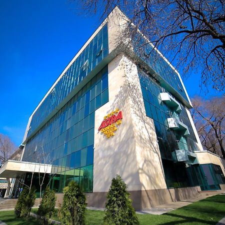 Astra Hotel Ałma Ata Zewnętrze zdjęcie