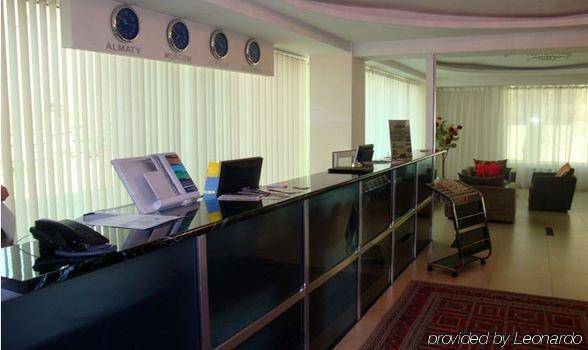 Astra Hotel Ałma Ata Zewnętrze zdjęcie